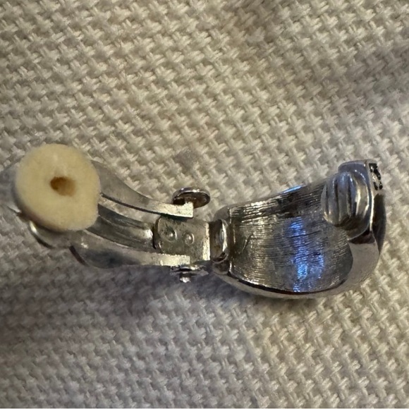 Black White and Silver Vintage Clip On Earrings with cubic zirconia. - Picture 5 of 8